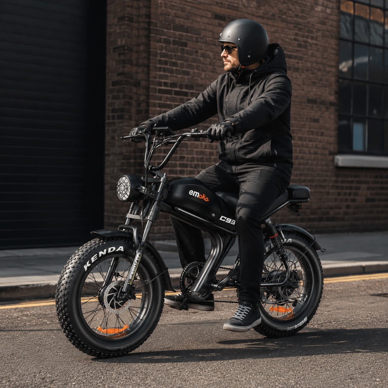 Emoko C93 Fat Tyre Electric Bike 250W 15.5mph Top Speed 